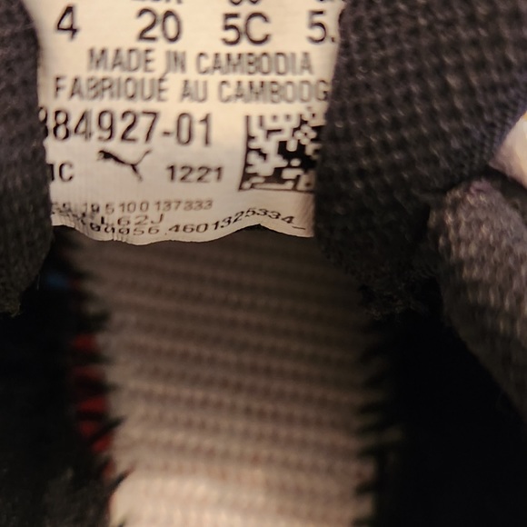 Puma Smiley World Trainers - Picture 6 of 7